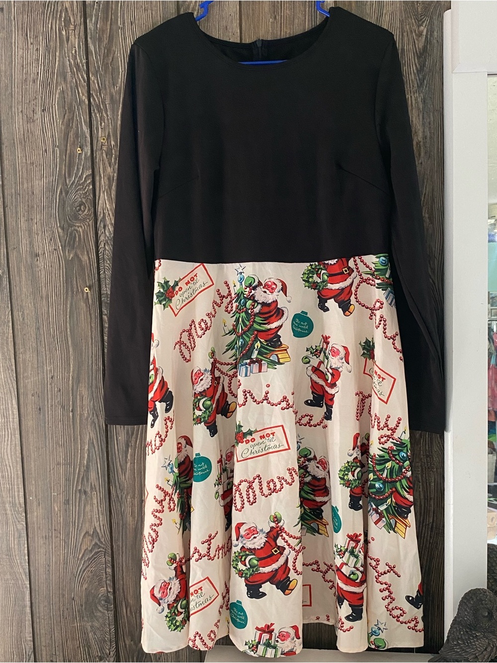 Black & Cream Santa Print Long-Sleeve Fit-and-Flare Dress
